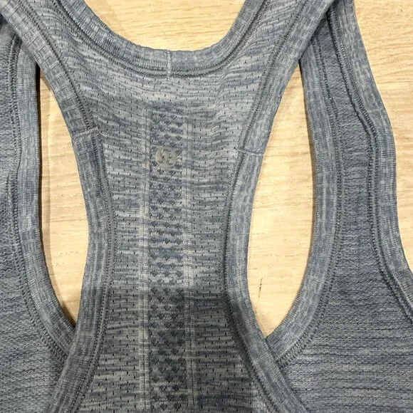 Lululemon Tank Top; size Small, but no tag Blue "denim" color - Picture 8 of 15